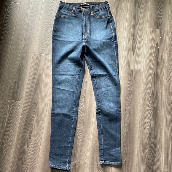 New Fashion Nova dark denim skinny jeans - Picture 7 of 10